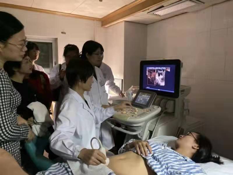 为什么有的超声检查需要空腹，而有的检查需要憋尿呢？